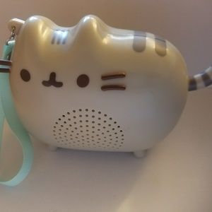 Pusheen Bluetooth speaker - Box Exclusive!